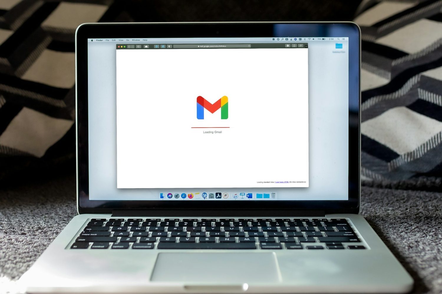 Batalla en la nube: Google Workspace, Microsoft 365 y Zoho compiten por el mercado corporativo en Chile